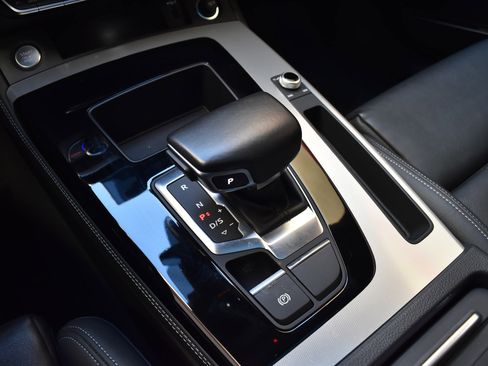 Used 2021 Audi Q5 2.0T Premium Plus w/ Premium Plus Package image 41