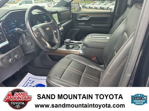 Used 2022 Chevrolet Silverado 1500 High Country w/ High Country Premium Package image 14