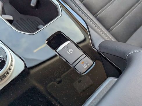 New 2026 Mitsubishi Outlander SE image 21