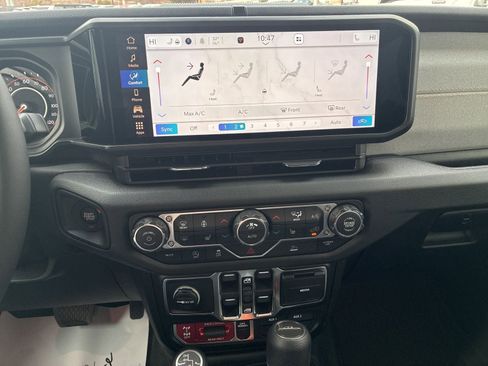 New 2026 Jeep Gladiator Sport image 21