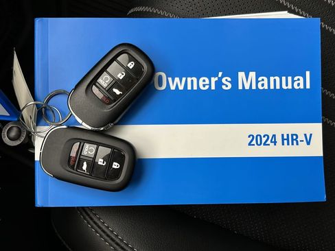 Certified 2024 Honda HR-V EX-L image 33