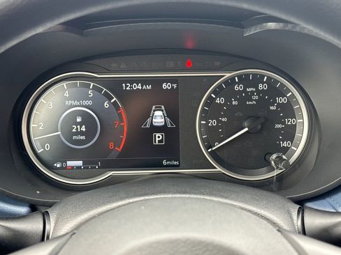 New 2025 Nissan Versa SV w/ Trunk Package image 22