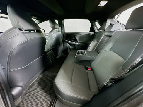 Used 2025 Toyota bZ4X FWD image 27