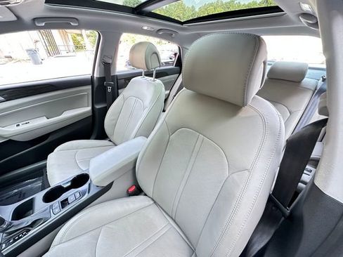 Used 2015 Hyundai Sonata Limited w/ Option Group 06 image 11
