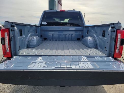 New 2026 Ford F250 Lariat w/ FX4 Off-Road Package image 10