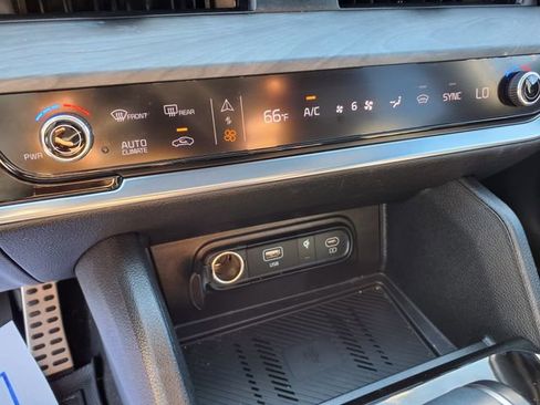 Used 2024 Kia Sportage X-Pro image 32