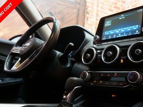 Used 2022 Nissan Sentra SV image 49