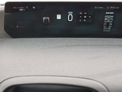 Certified 2025 Ford Expedition Active image 16