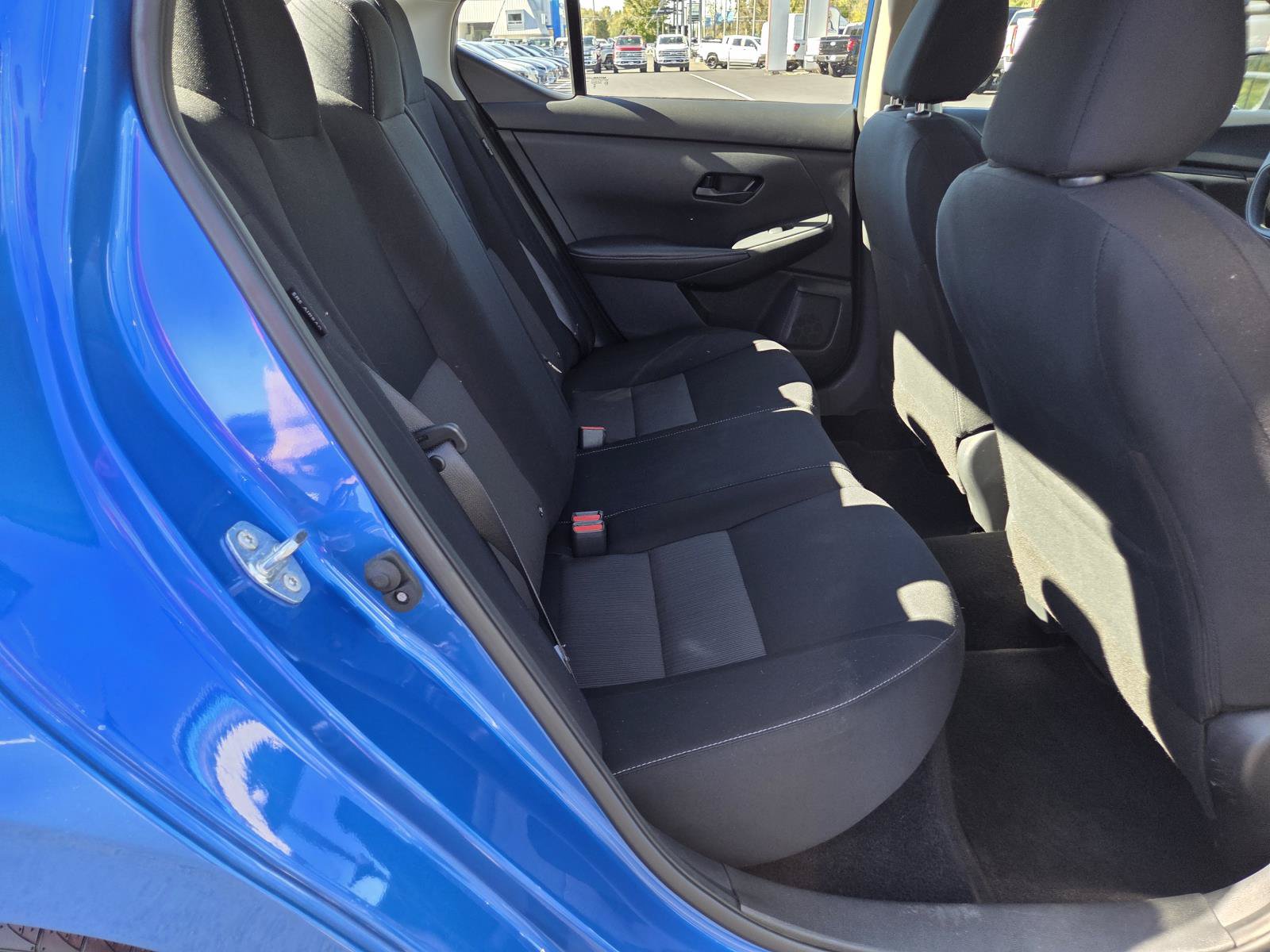 Used 2025 Nissan Sentra SV FWD image 18