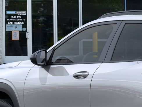 New 2026 Chevrolet Trax RS w/ Driver Confidence Package FWD image 36