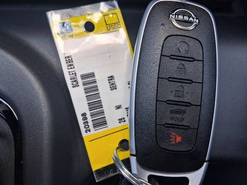 New 2026 Nissan Sentra SR w/ SR Premium Package FWD image 38