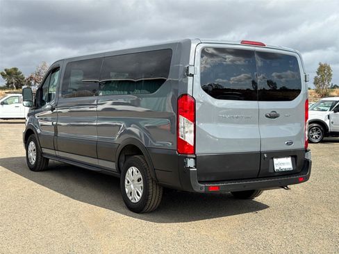 Used 2021 Ford Transit 350 XLT RWD image 10