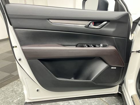 Used 2023 MAZDA CX-5 Signature image 8