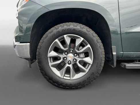 Used 2026 Chevrolet Silverado 1500 LT AWD/4WD image 15