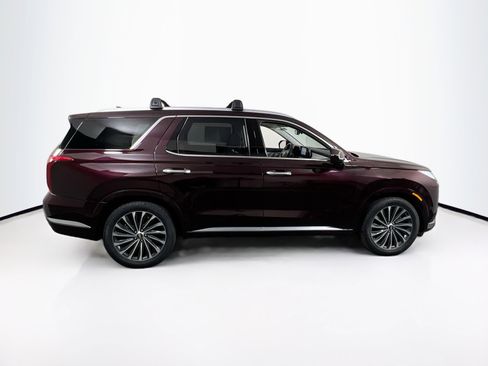 Used 2023 Hyundai Palisade Calligraphy image 4