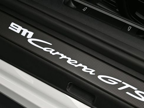 Certified 2026 Porsche 911 Carrera 4 GTS AWD/4WD image 44