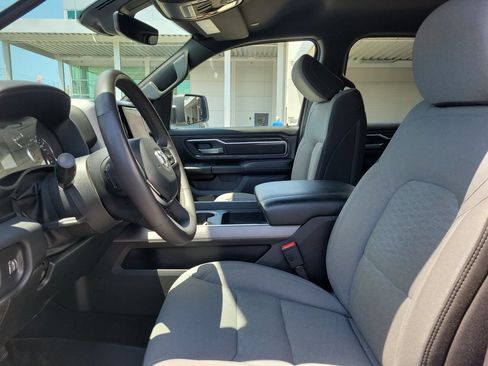 Used 2025 RAM 1500 Big Horn RWD image 12