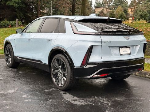 New 2025 Cadillac Lyriq Sport image 3