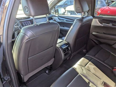 Used 2023 Cadillac XT5 Premium Luxury image 30
