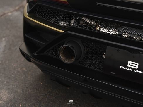 Used 2024 Lamborghini Huracan Sterrato image 29