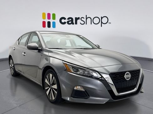 Used 2022 Nissan Altima 2.5 SV w/ SV Premium Package FWD image 7
