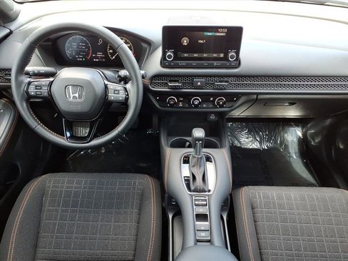 Used 2025 Honda HR-V Sport image 18
