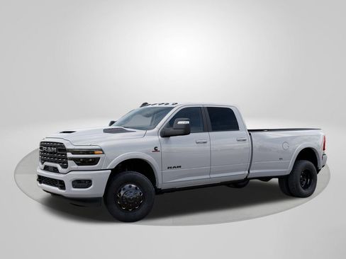 New 2025 RAM 3500 Limited AWD/4WD image 2