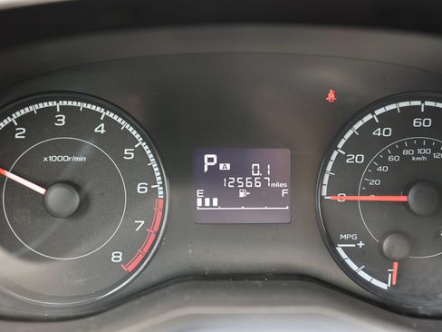 Used 2019 Subaru Crosstrek 2.0i Premium w/ Popular Package #3 AWD/4WD image 38