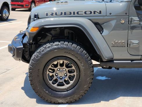 Used 2023 Jeep Wrangler Unlimited Rubicon 392 w/ Xtreme Recon 35" Tire Package AWD/4WD image 8