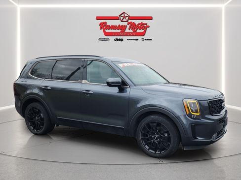 Used 2022 Kia Telluride SX w/ Nightfall Edition Package AWD/4WD image 7