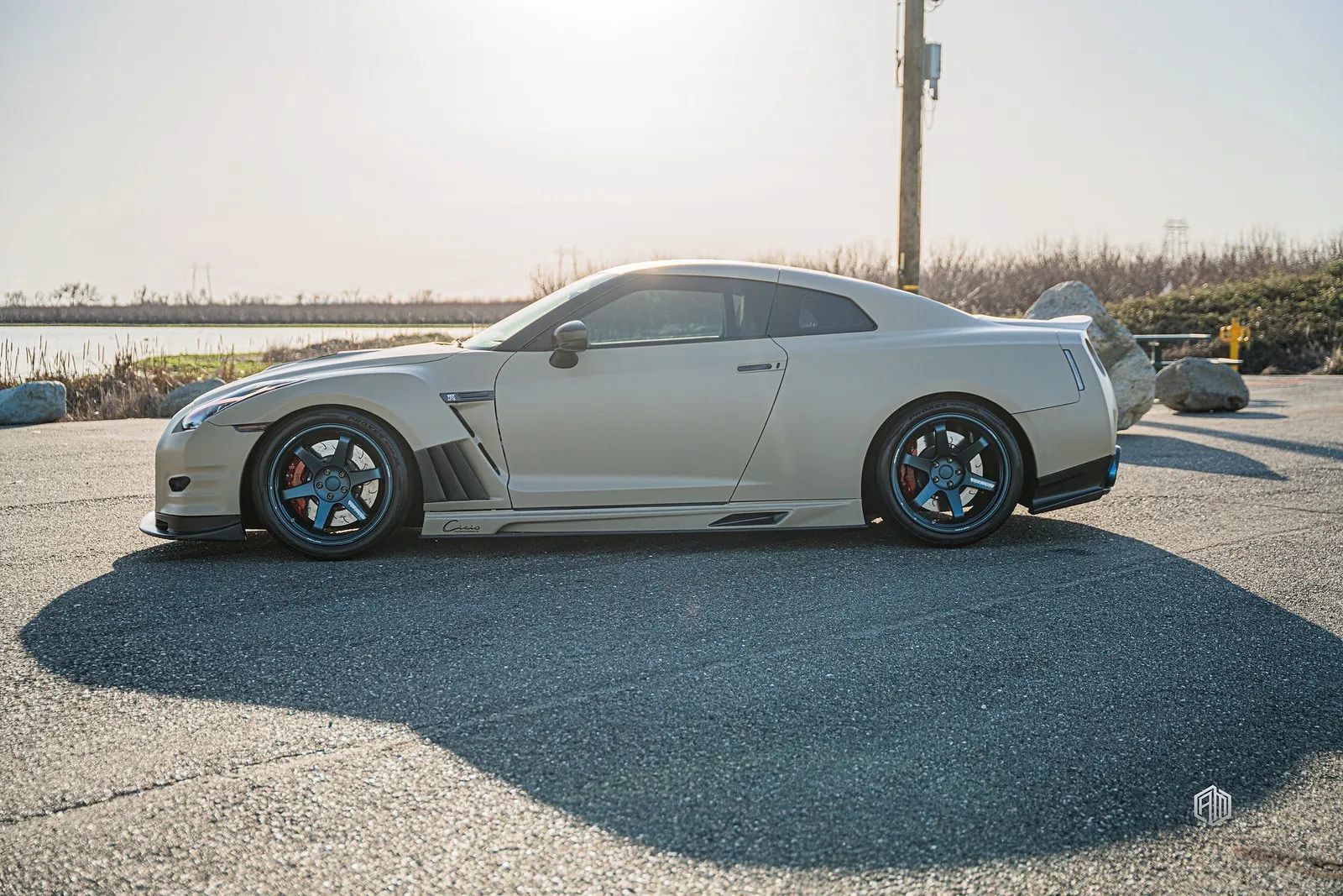 Used 2014 Nissan GT-R Premium AWD/4WD image 5