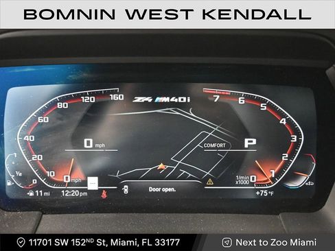 Used 2024 BMW Z4 M40i w/ Premium Package image 11