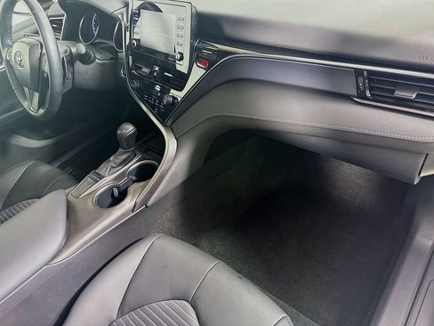 Certified 2023 Toyota Camry SE w/ Convenience Package image 28