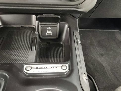 Used 2026 Ford Bronco Outer Banks AWD/4WD image 29
