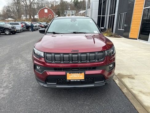 Certified 2022 Jeep Compass Altitude w/ Convenience Group image 2