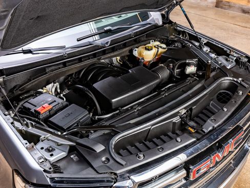 Used 2022 GMC Yukon SLT w/ SLT Premium Package image 41