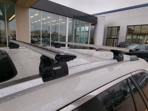 Used 2017 Subaru Outback 2.5i Touring w/ Popular Package #5A image 12