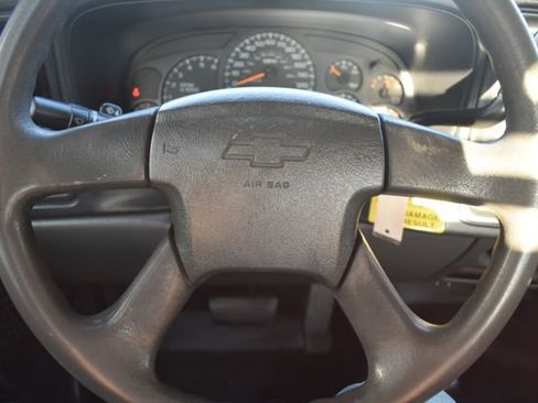 Used 2005 Chevrolet Silverado 3500 W/T w/ Snow Plow Prep Package image 20