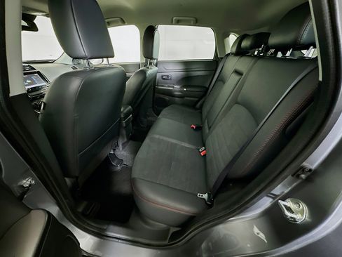 Used 2025 Mitsubishi Outlander Sport SE image 26