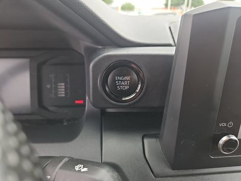 Used 2024 Toyota Tacoma SR RWD image 16