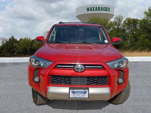 Used 2021 Toyota 4Runner TRD Off-Road Premium w/ Moonroof Package image 2