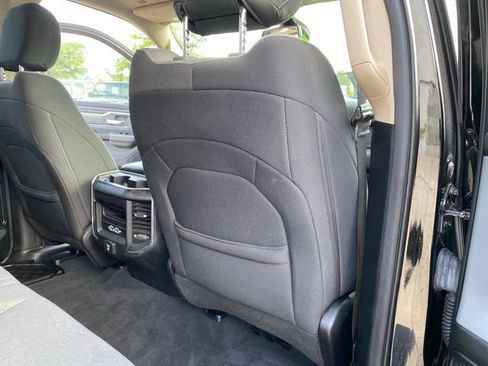 Used 2019 RAM 1500 Big Horn AWD/4WD image 34