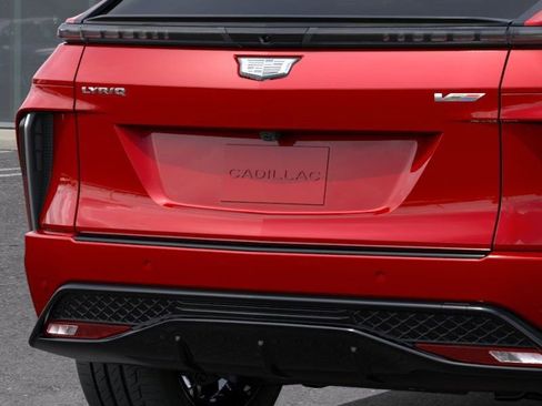 New 2026 Cadillac Lyriq V w/ LPO, Floor Liner Package image 15