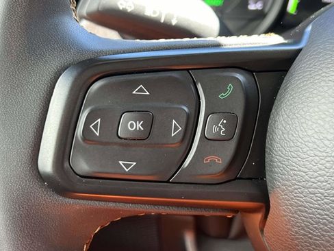 Used 2024 Jeep Wrangler Sport S w/ Convenience Group image 18