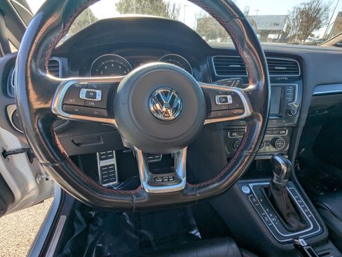 Used 2016 Volkswagen GTI Autobahn w/ Driver Assistance Package image 19