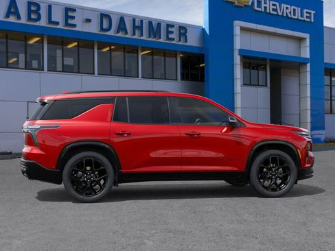 New 2026 Chevrolet Traverse RS image 19