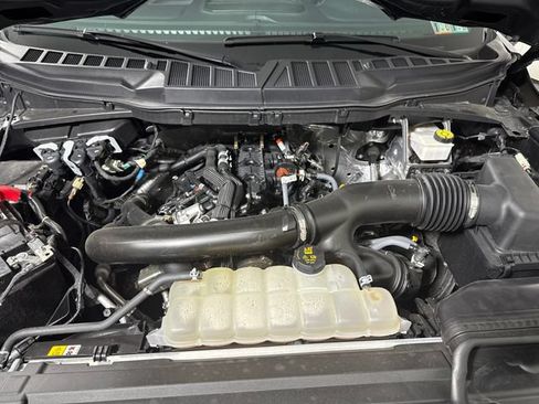 Used 2024 Ford F150 Lariat w/ FX4 Off-Road Package AWD/4WD image 43
