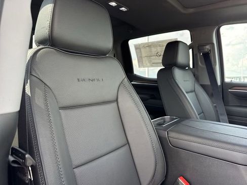 Used 2026 GMC Sierra 1500 Denali w/ Denali Reserve Package image 29