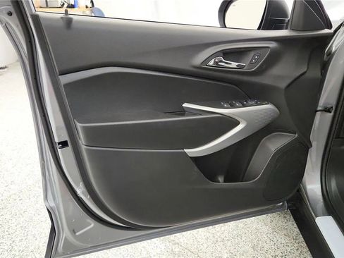 New 2026 Chevrolet Trax LS FWD image 31