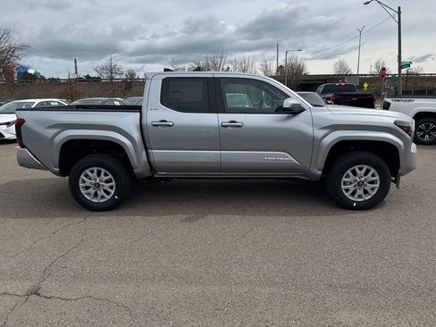 New 2026 Toyota Tacoma SR5 AWD/4WD image 8